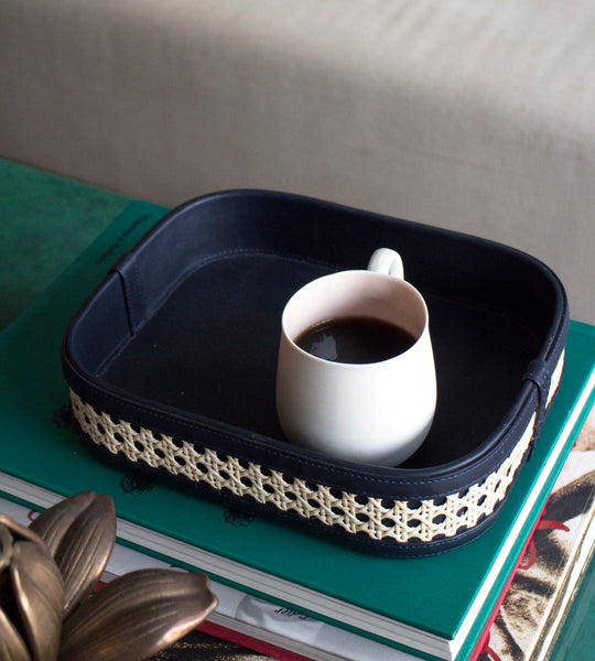 Fey Tray with Leather/Rattan