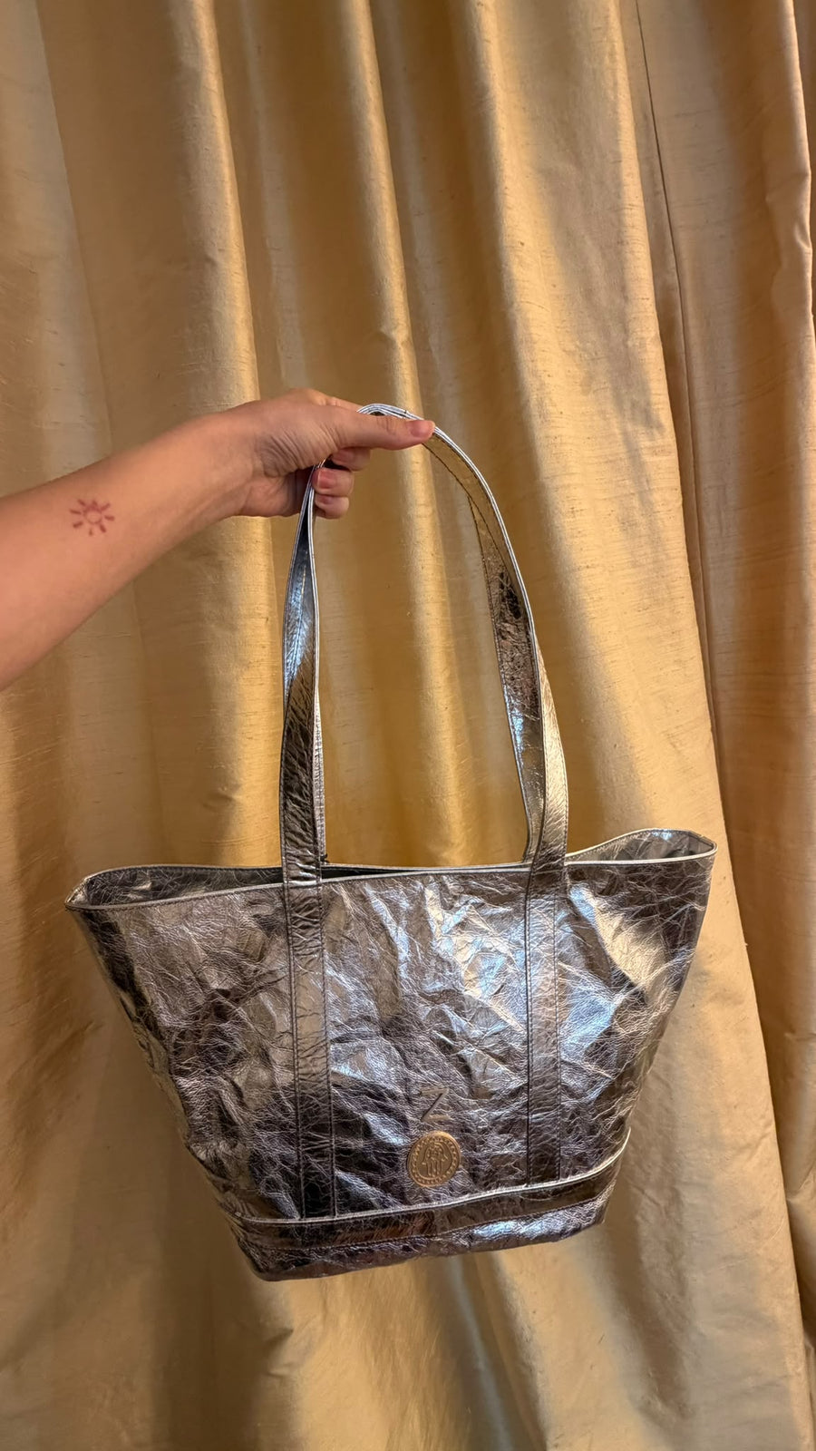 Classic Cosima Tote Silver